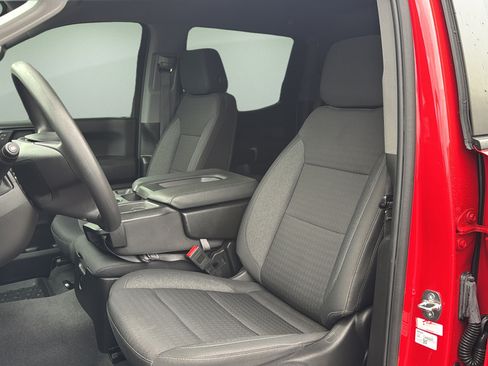 Used 2024 Chevrolet Silverado 1500 Custom RWD image 10