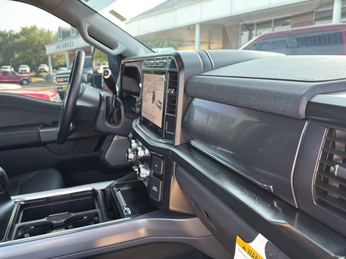Used 2024 Ford F450 Lariat w/ Lariat Ultimate Package AWD/4WD image 25