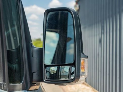 Used 2023 Mercedes-Benz Sprinter 3500 image 20