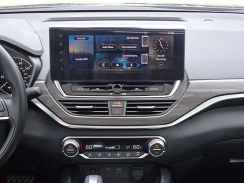 New 2026 Nissan Altima 2.5 SV FWD image 15