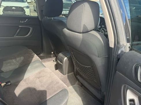 Used 2008 Subaru Outback 2.5i image 28