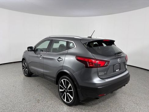 Used 2017 Nissan Rogue Sport SL w/ SL Premium Package AWD/4WD image 4