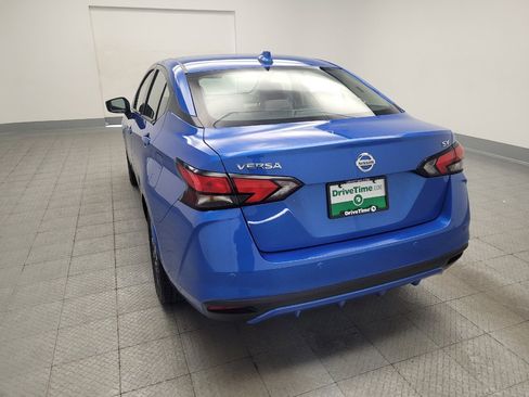 Used 2021 Nissan Versa SV FWD image 6