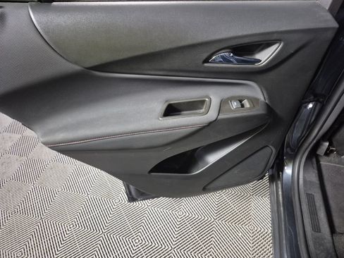Certified 2023 Chevrolet Equinox RS AWD/4WD image 17
