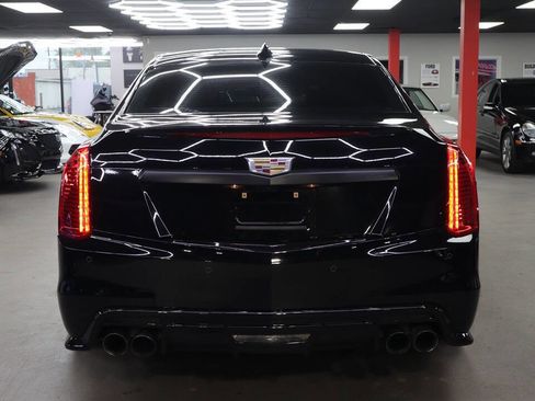 Used 2019 Cadillac CTS V w/ Luxury Package image 5