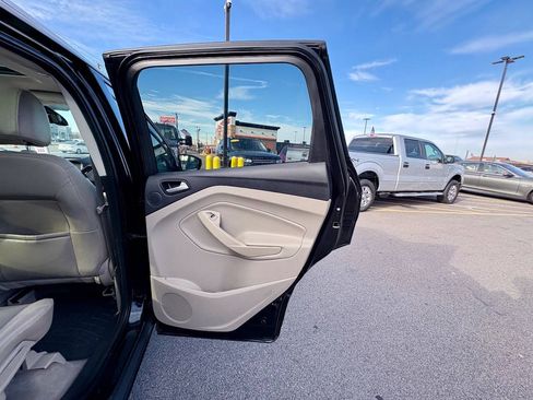Used 2014 Ford Escape Titanium w/ Equipment Group 401A AWD/4WD image 28
