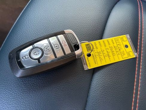 Used 2024 Ford Edge SEL w/ Sport Appearance Package AWD/4WD image 22