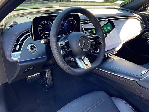 New 2026 Mercedes-Benz E 53 AMG e 4MATIC Sedan image 6