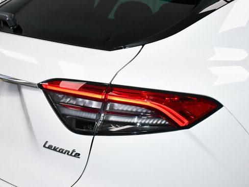Used 2021 Maserati Levante image 80