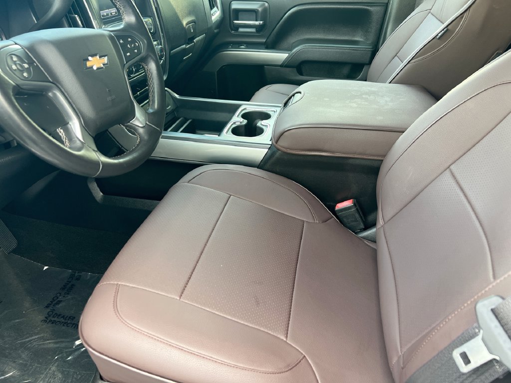 Used 2016 Chevrolet Silverado 3500 LT w/ Snow Plow Prep Package AWD/4WD image 42