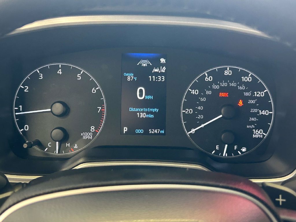 Certified 2025 Toyota Corolla SE FWD image 28