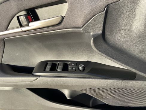 Used 2025 Toyota Camry LE image 44