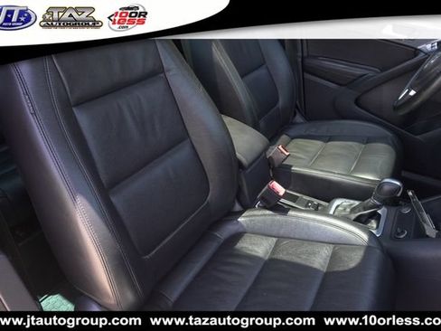 Used 2017 Volkswagen Tiguan Sport FWD image 16