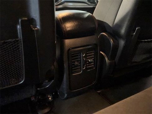 Used 2023 Dodge Durango GT image 26