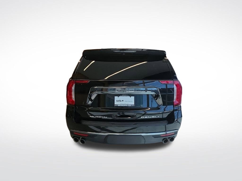 Used 2023 GMC Yukon XL Denali Ultimate AWD/4WD image 14