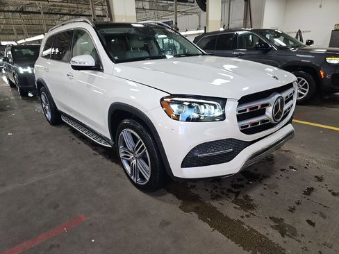 Used 2021 Mercedes-Benz GLS 450 4MATIC image 3