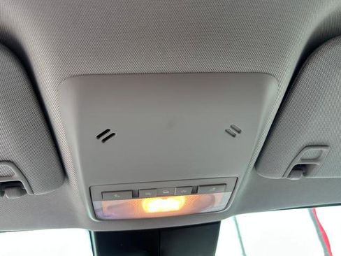 Used 2017 Chevrolet Trax LT w/ LT Convenience Package image 25