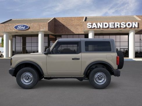 New 2026 Ford Bronco 2-Door AWD/4WD image 3