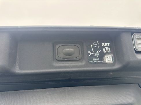 Used 2024 Ford Mustang Mach-E Premium image 31