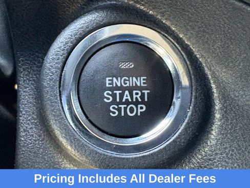 Used 2023 Subaru Forester Premium AWD/4WD image 17