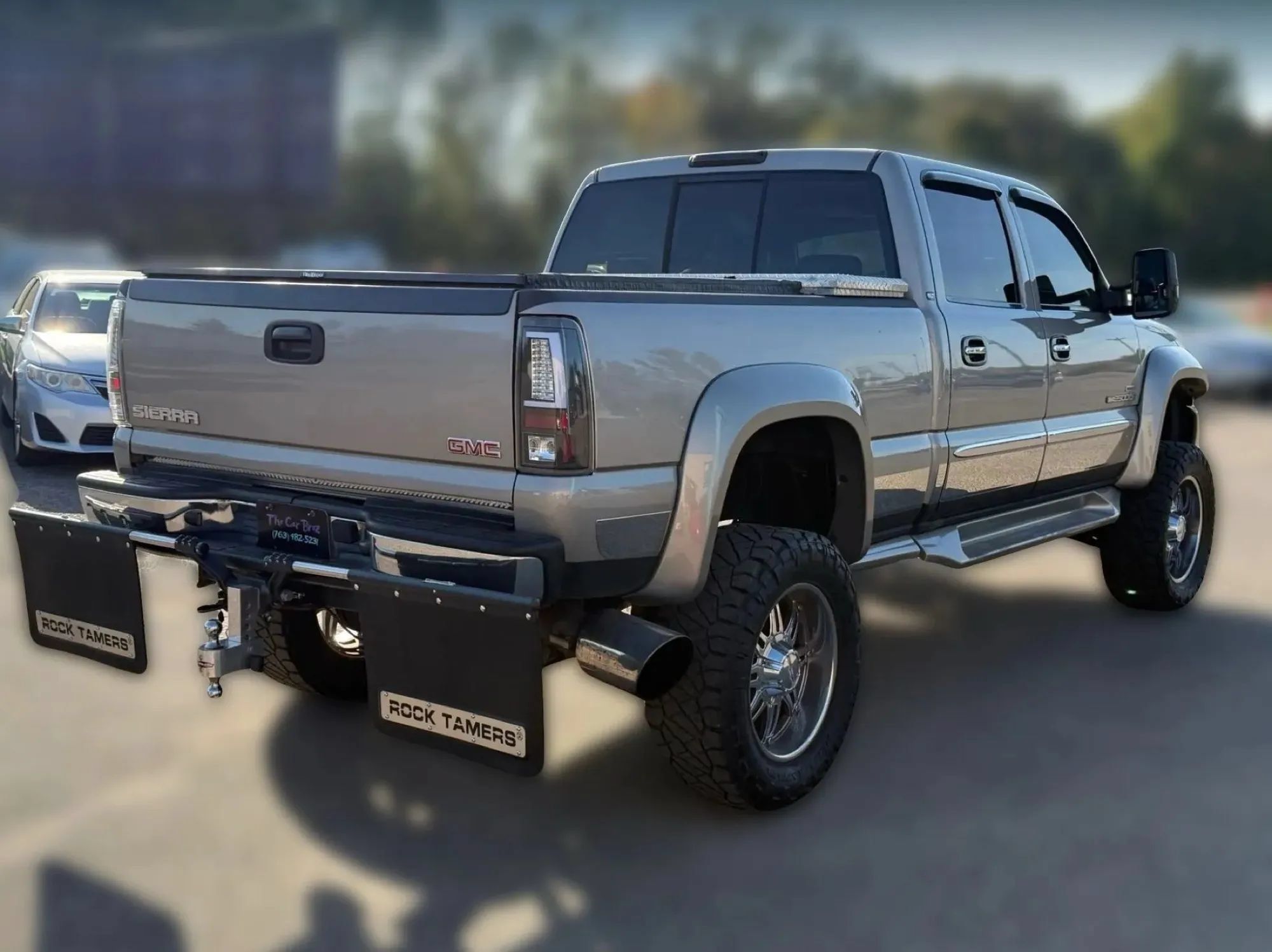 Used 2003 GMC Sierra 2500 SLT w/ SLT Preferred Equipment Group AWD/4WD image 14