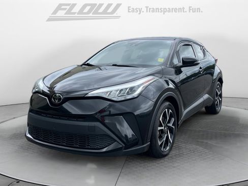 Used 2022 Toyota C-HR XLE FWD image 4