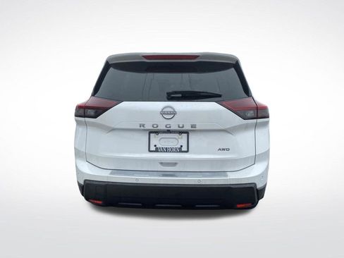 New 2026 Nissan Rogue SV w/ SV Premium Package image 11