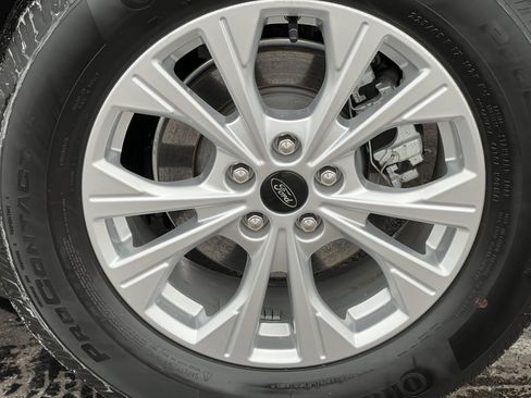 Certified 2024 Ford Escape Active w/ Tech Pack #2 image 6