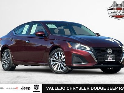 Used 2023 Nissan Altima 2.5 SV