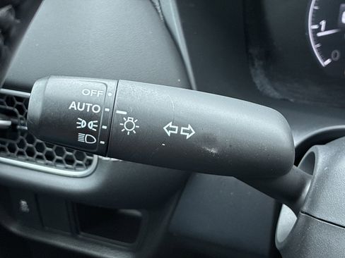 Certified 2026 Honda HR-V EX-L image 29