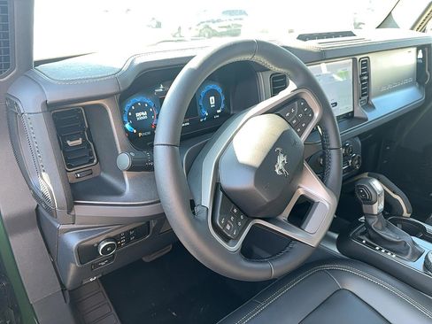 New 2025 Ford Bronco Badlands w/ Sasquatch Package image 19