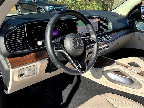 New 2025 Mercedes-Benz GLE 580 4MATIC image 6