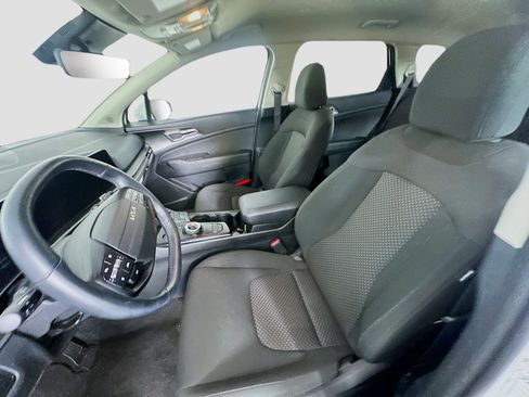 Used 2026 Kia Sportage S AWD/4WD image 13