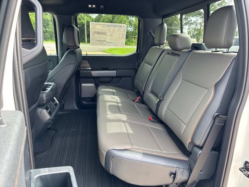 New 2025 Ford F150 Lariat w/ Equipment Group 501A Mid image 7