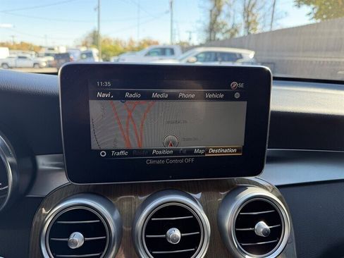 Used 2018 Mercedes-Benz GLC 350e 4MATIC image 39