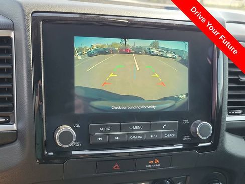 Used 2022 Nissan Frontier SV RWD image 12