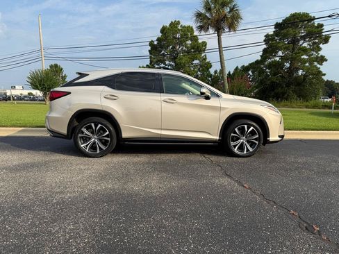 Used 2017 Lexus RX 350 FWD w/ Premium Package image 5
