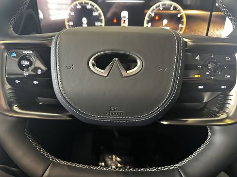 New 2026 INFINITI QX80 4WD image 19