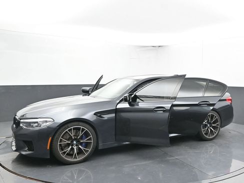 Used 2019 BMW M5 w/ Executive Package image 42