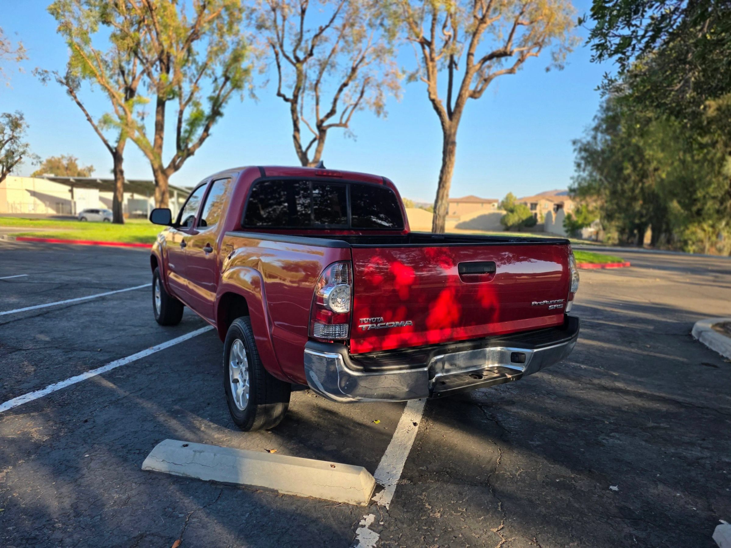 Used 2015 Toyota Tacoma PreRunner RWD image 36