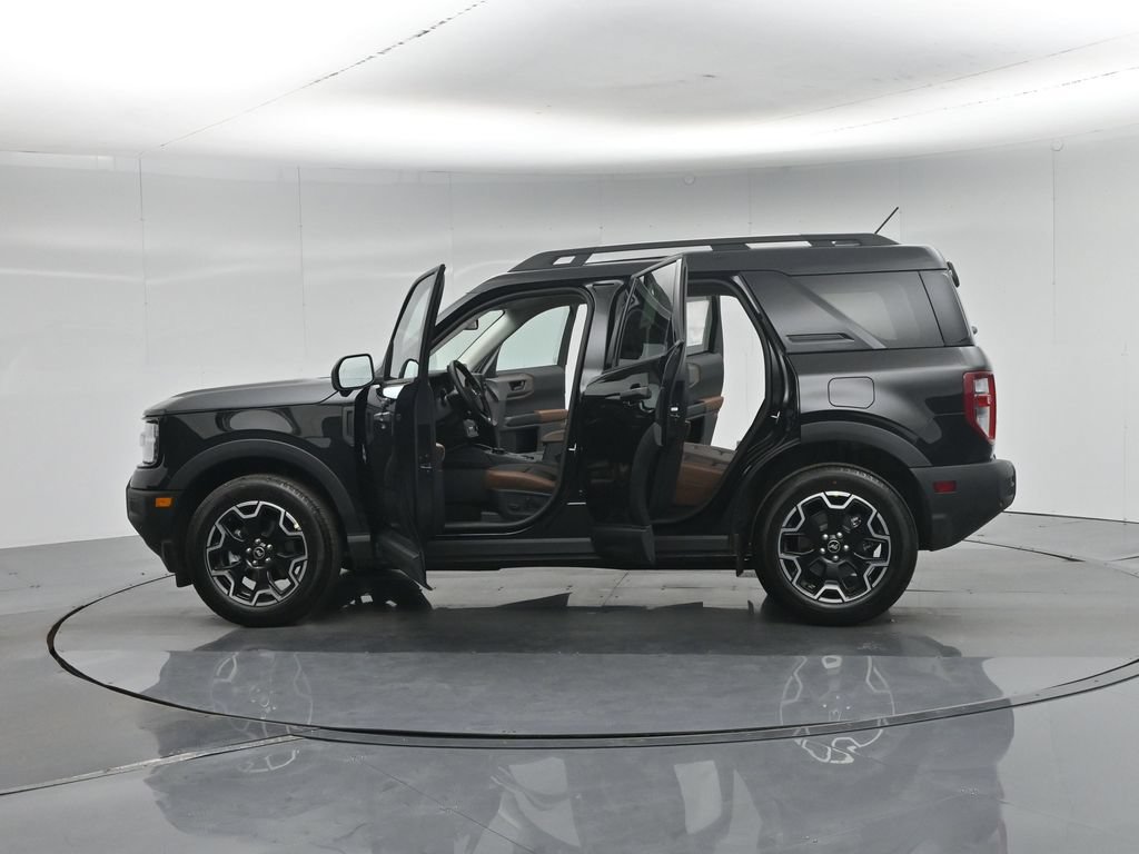 New 2026 Ford Bronco Sport Outer Banks w/ Outer Banks Tech Package+ AWD/4WD image 35