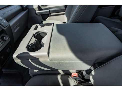 Used 2021 Ford F250 XL image 17