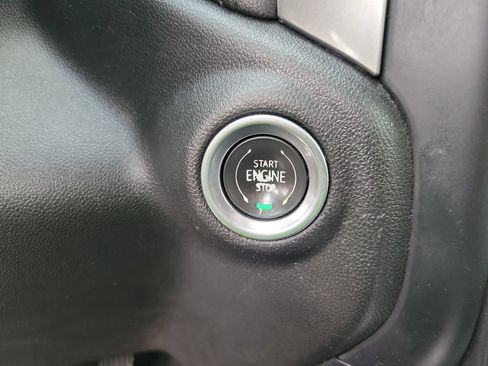 Used 2019 Chevrolet Silverado 1500 RST w/ All-Star Edition AWD/4WD image 32