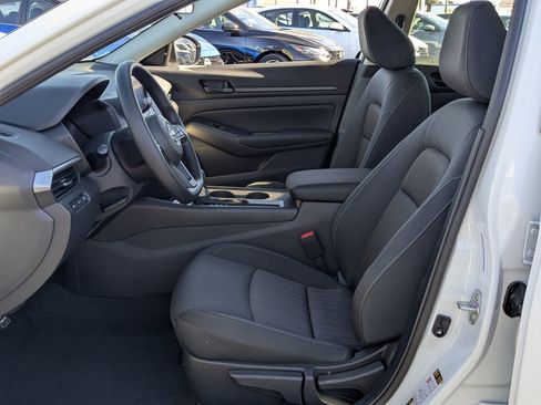 New 2025 Nissan Altima 2.5 S image 11