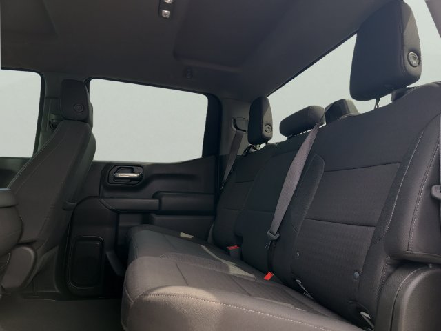 Used 2024 Chevrolet Silverado 1500 Custom Trail Boss w/ LPO, Dark Essentials Package AWD/4WD image 16
