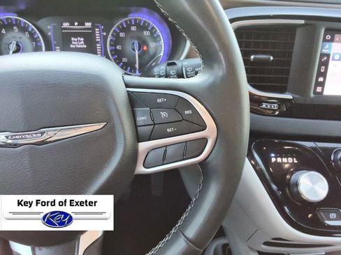 Used 2023 Chrysler Voyager LX FWD image 45