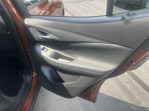 Used 2020 Buick Encore GX Select FWD image 11