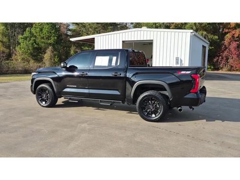 Used 2023 Toyota Tundra SR5 image 6