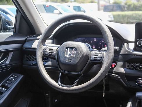Used 2023 Honda Accord LX image 21