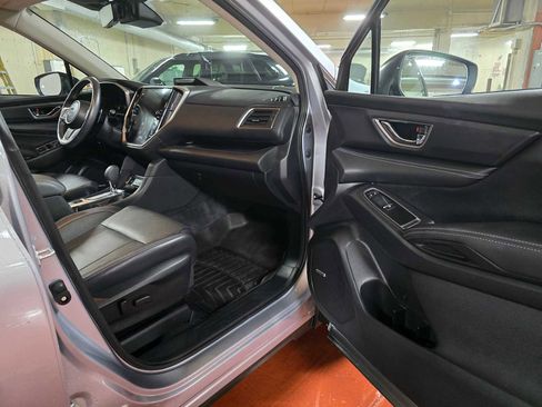 Used 2024 Subaru Ascent Limited w/ Technology Package image 13